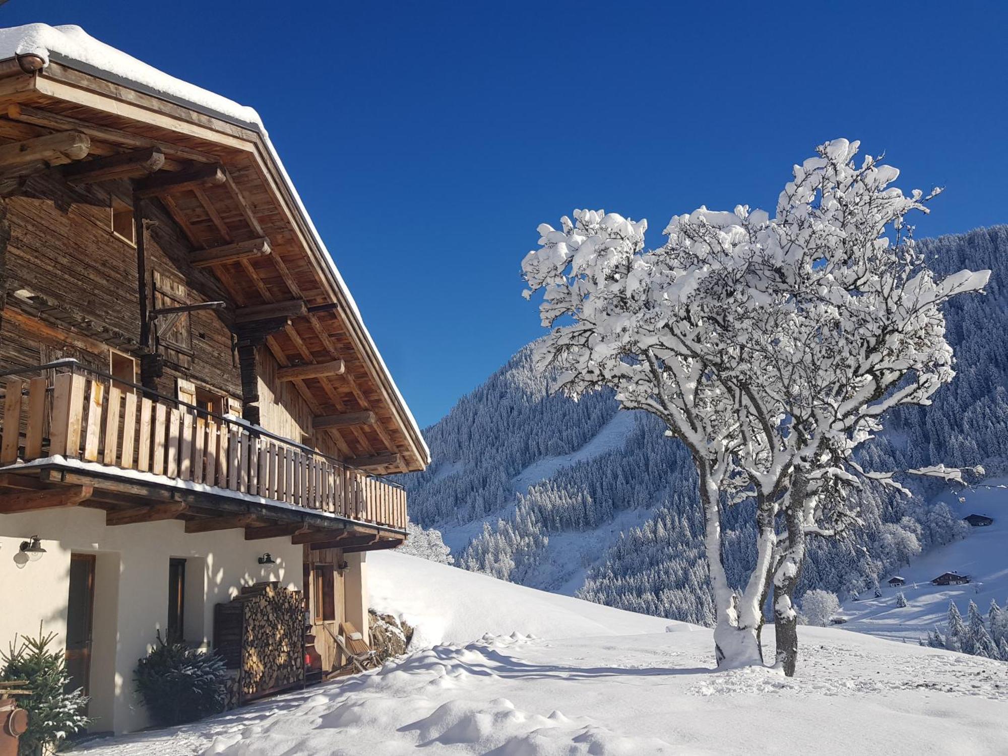 Aux Fermes De La Croix, Maison D'Hotes, Spa Hauteluce Exterior photo